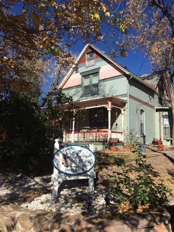 The Silk Pincushion (adults Only) Bed & Breakfast 3*